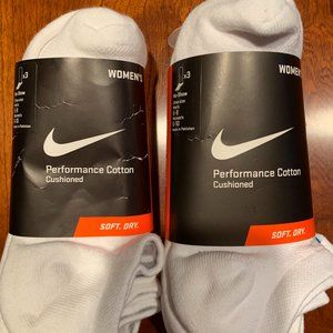 NWT NIKE ankle socks